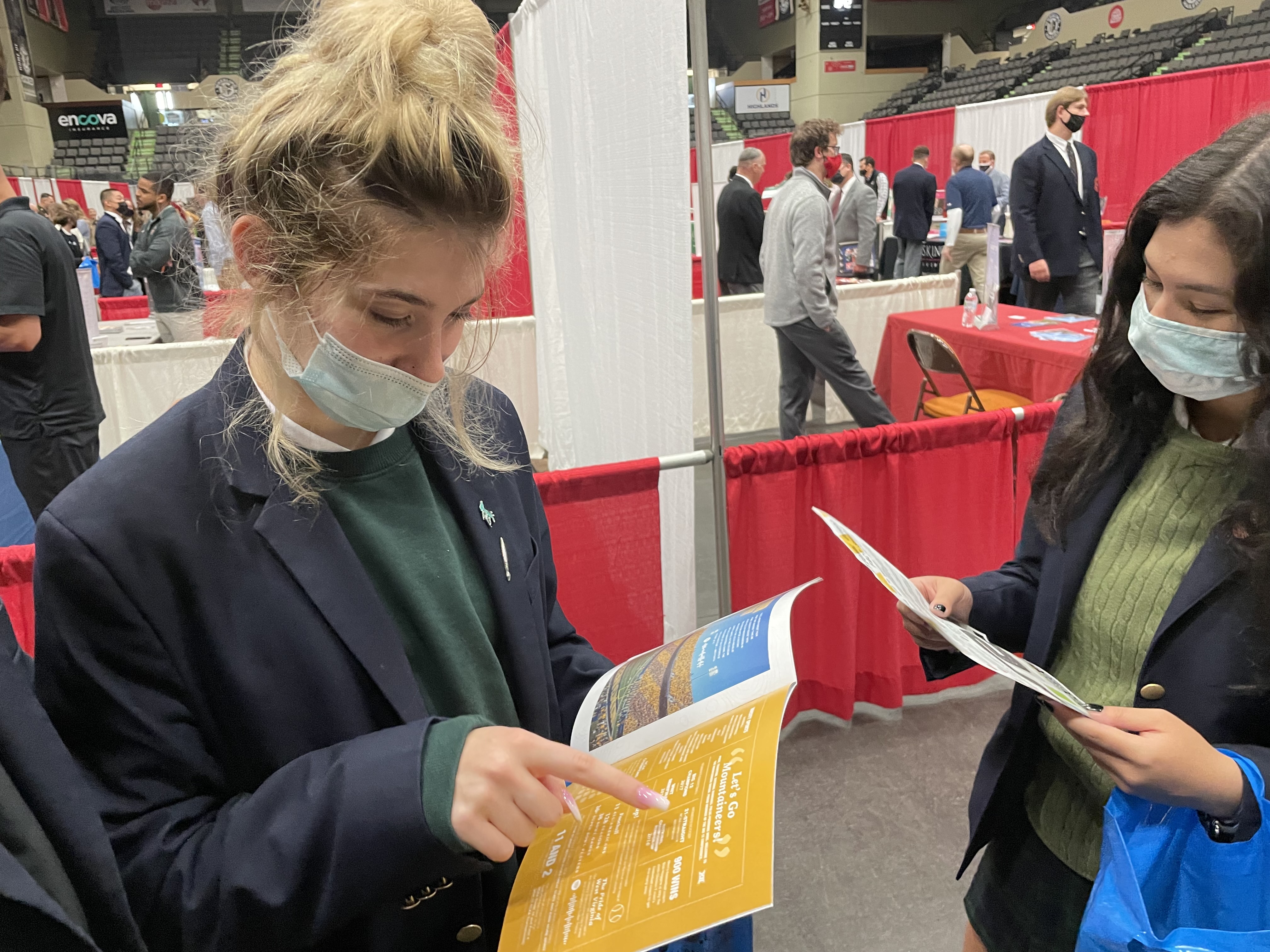 Linsly Students Attend 38th Annual College Fair