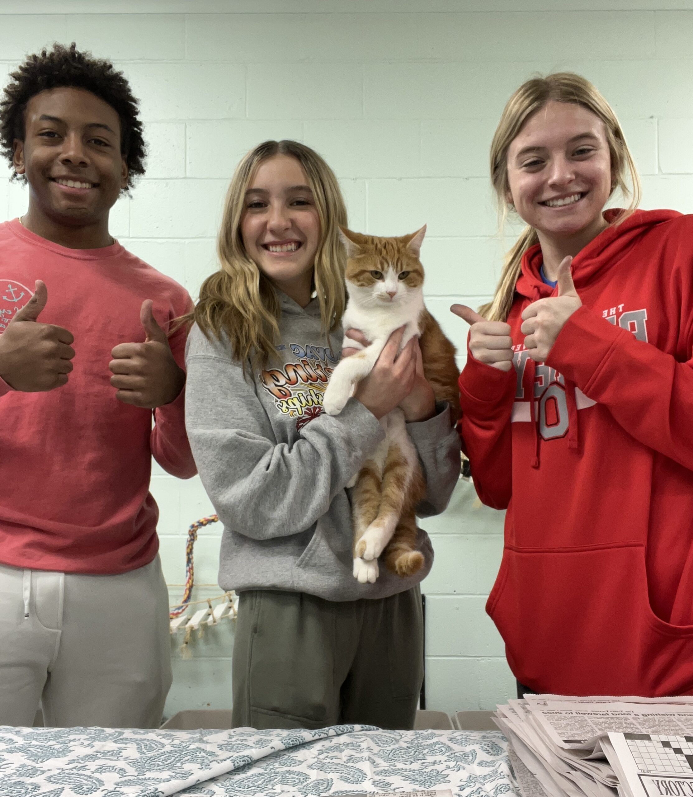 Senior Leadership Students Spend Time at Local Animal Shelter