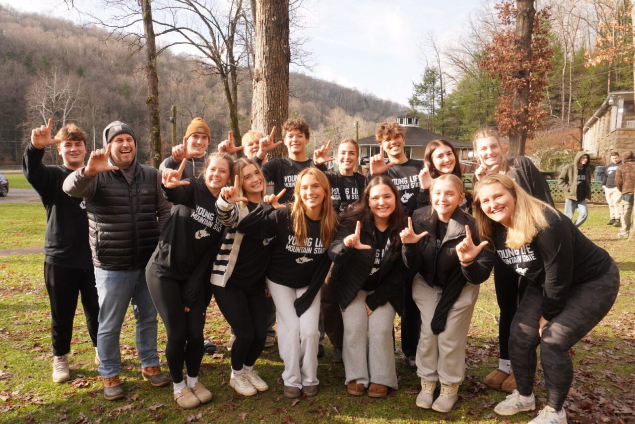 Linsly Students Attend Fall Weekend