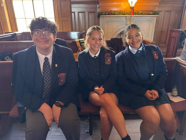 Linsly Students Participate in Local Judicial Scholars Program